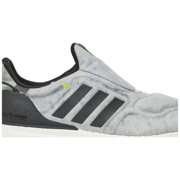 Adidas UltraBoost Cold.RDY Mens Sneakers White Halo/Green‎ Size 9 - Picture 2 of 8